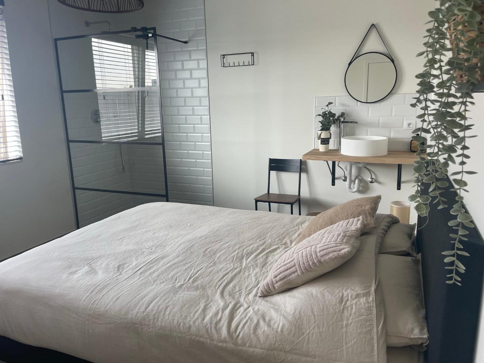 Feel@home Aan Zee Villa *
