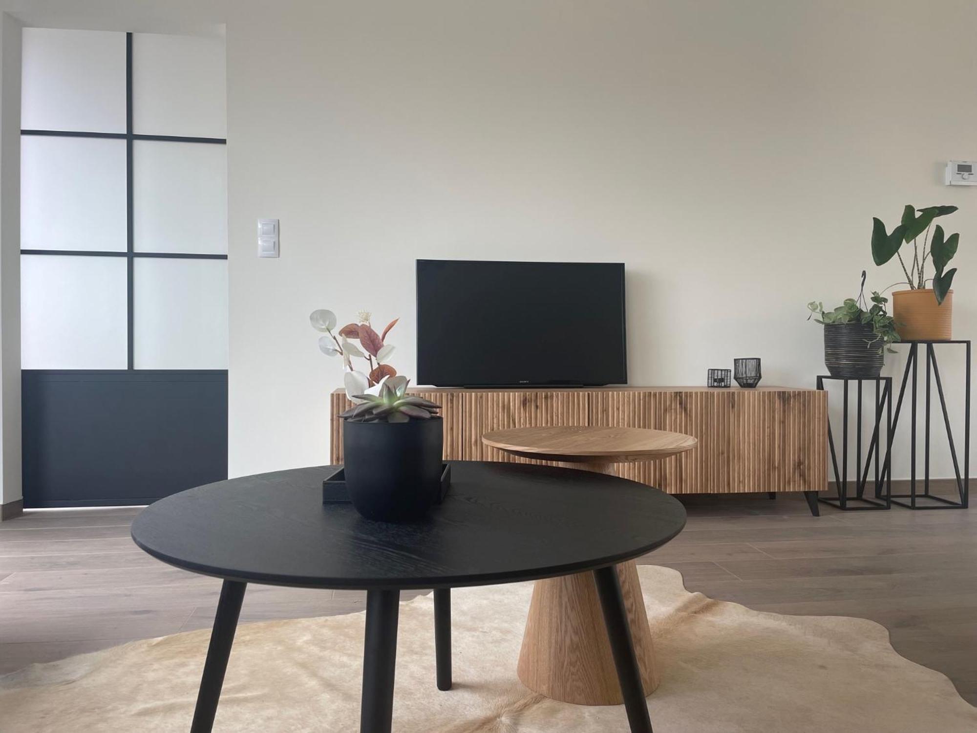 Feel@home Aan Zee Villa *
